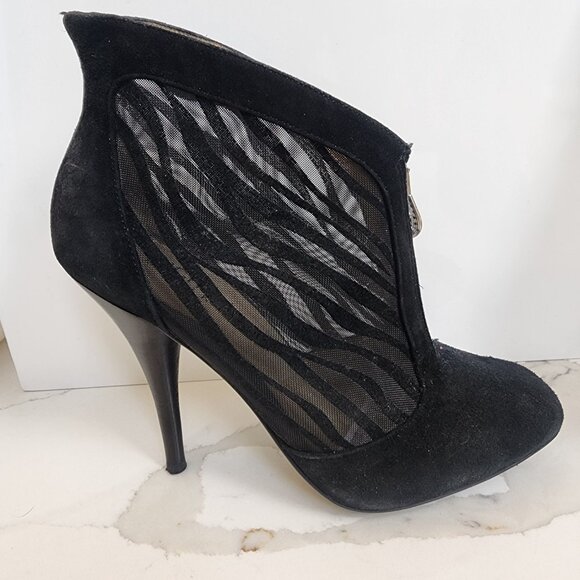 MICHAEL KORS Black Zebra Women's Heeled Booties - Size 7.5M - Picture 8 of 12